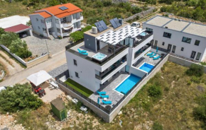Cozy Home In Srima With Outdoor Swimming Pool
